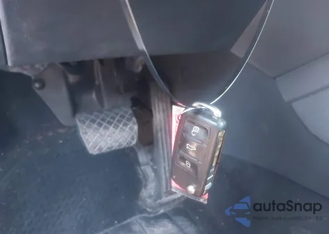 2015 Volkswagen Jetta 2.0L S z USA, uszkodzony, nr VIN 3VW2K7AJ9FM218718